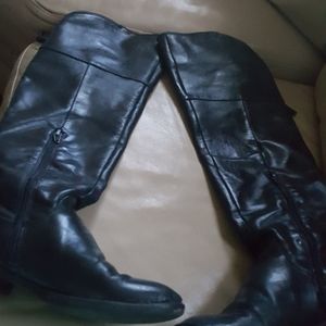 Women's boots